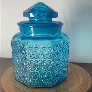 Vintage L. E. Smith Daisy & Button Blue Glass Cannister